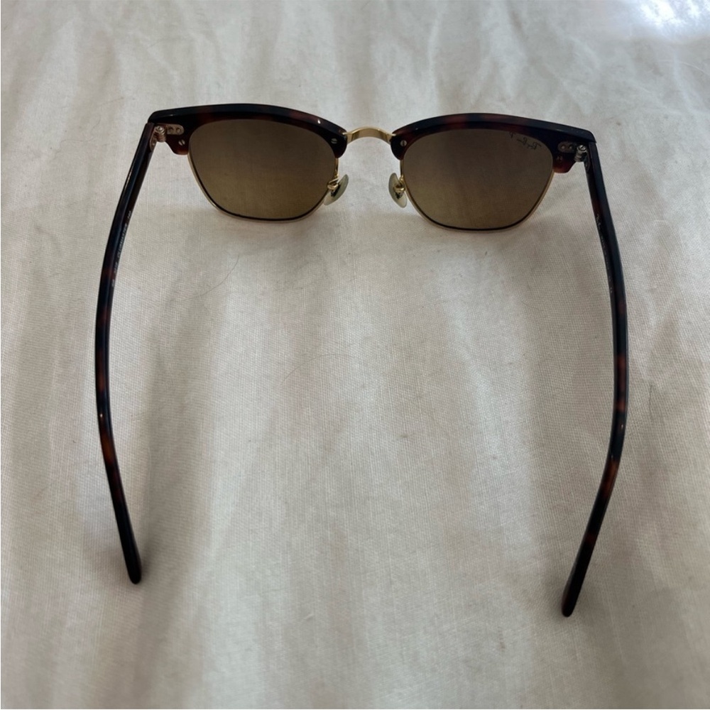 Ray-Ban Clubmaster Classic Tortoise and Gold Polarized Sunglasses - Picture 2 of 6